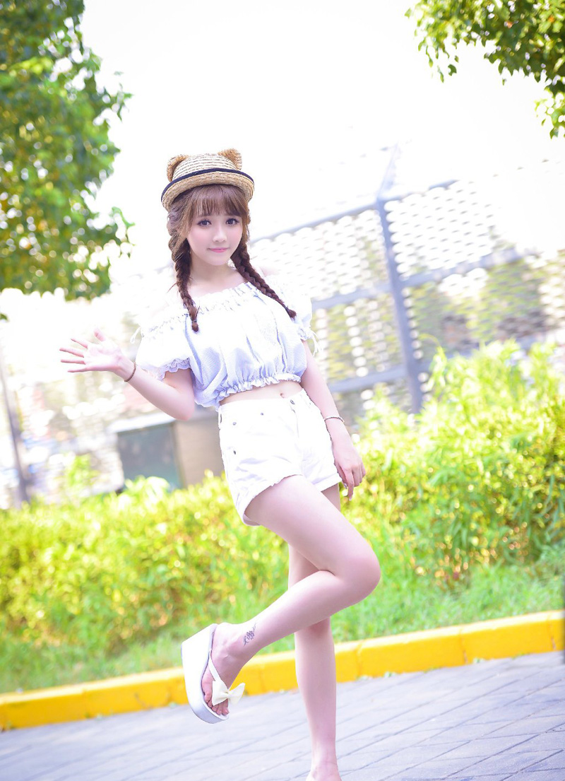 缺乏真正的朋友及是最纯粹最可怜的孤独；没有友谊则斯世不过是一片荒野。